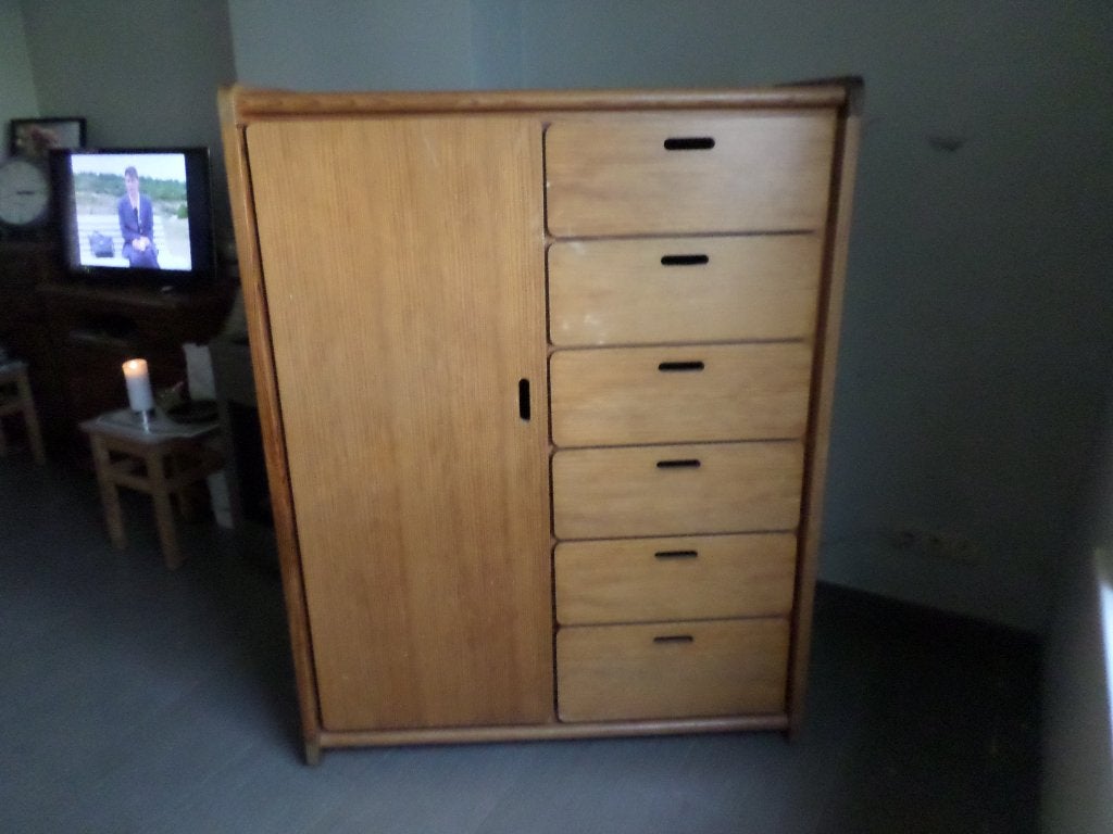 bergkast -- inklapbare bijzettafel -- foto"s en omshrijving, Ophalen