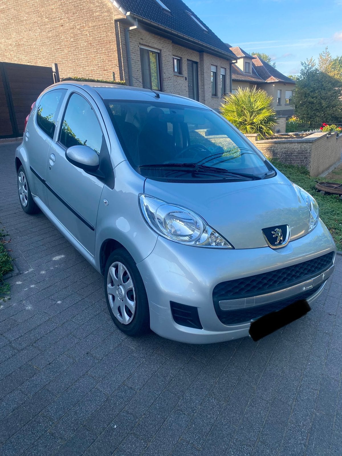 Est Prête C.T. De Vente/Carpass *Propre *Euro5 *Peugeot 107, Autos, Peugeot, Airbags, Alarme, Feux de virage, Ordinateur de bord