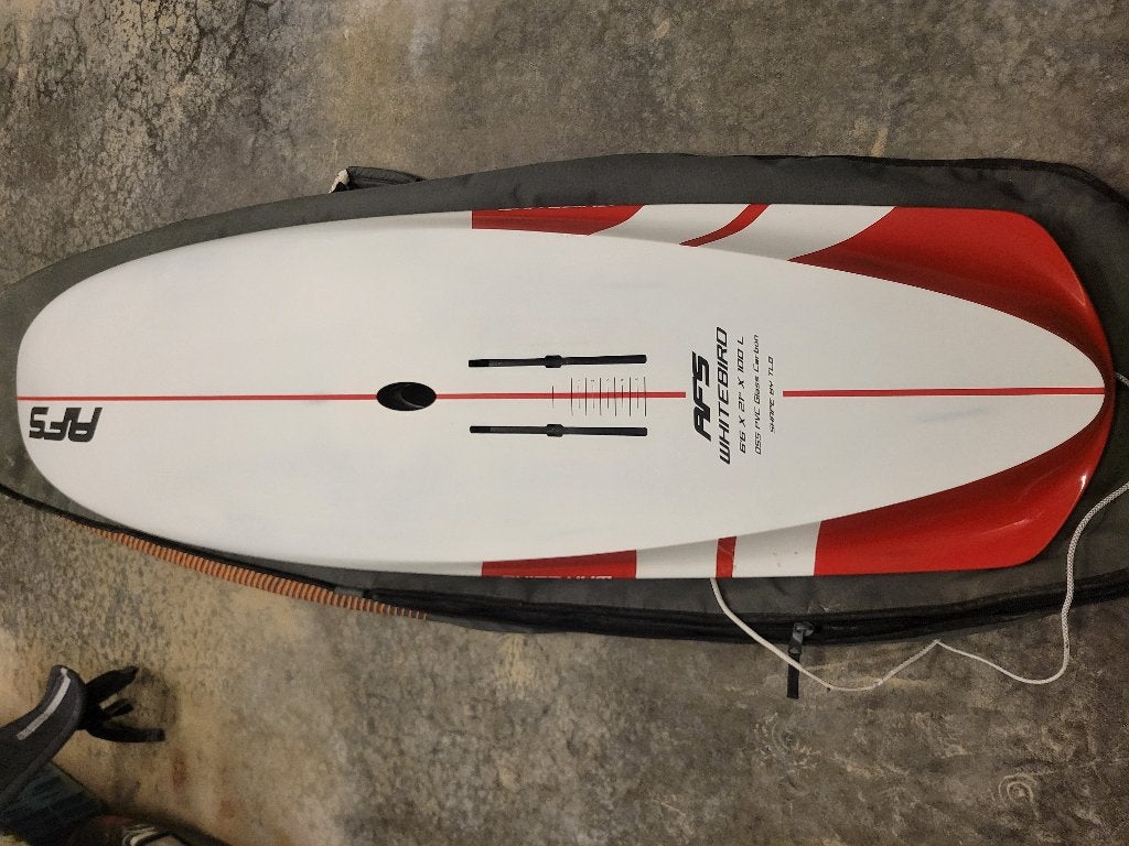 AFS Whitebird downwind foil board 100l, Sports nautiques & Bateaux, Aile de surf, Enlèvement, Utilisé, Planche à voile
