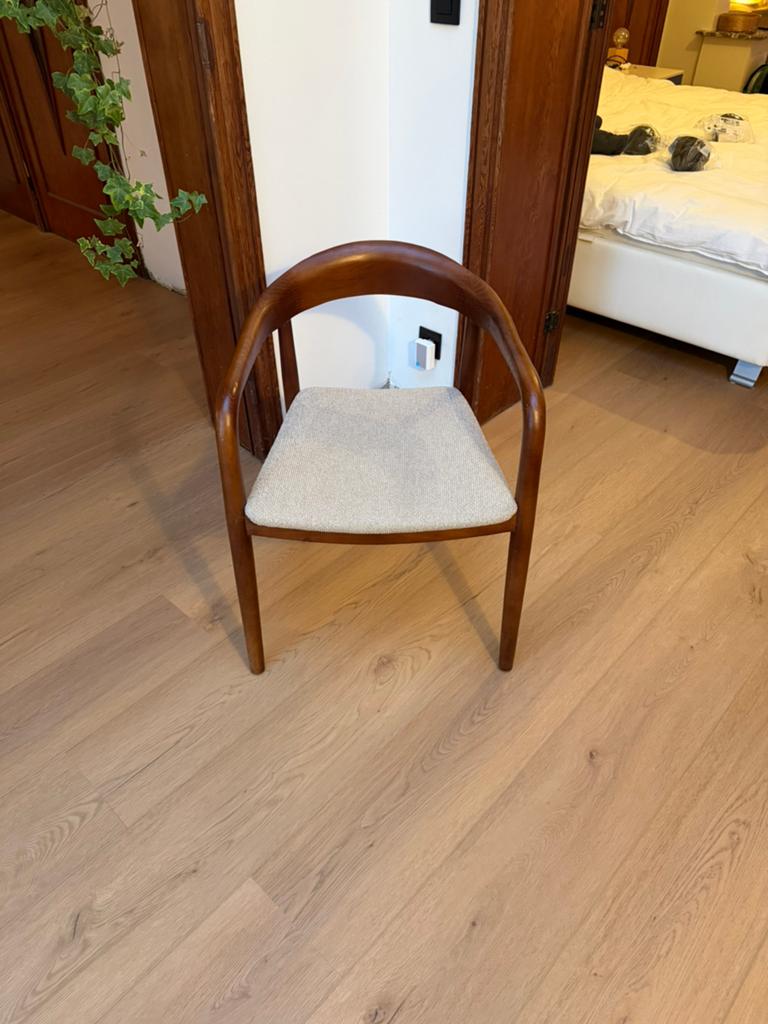 6 chaises de chambre en noyer avec assise rembourrée beige, Enlèvement, Neuf