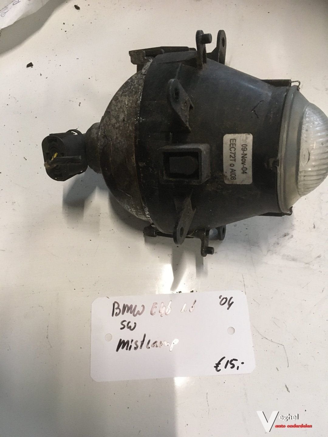 BMW E46 sw 2004 Mistlamp ( voor), Gebruikt, -, -, Ophalen of Verzenden