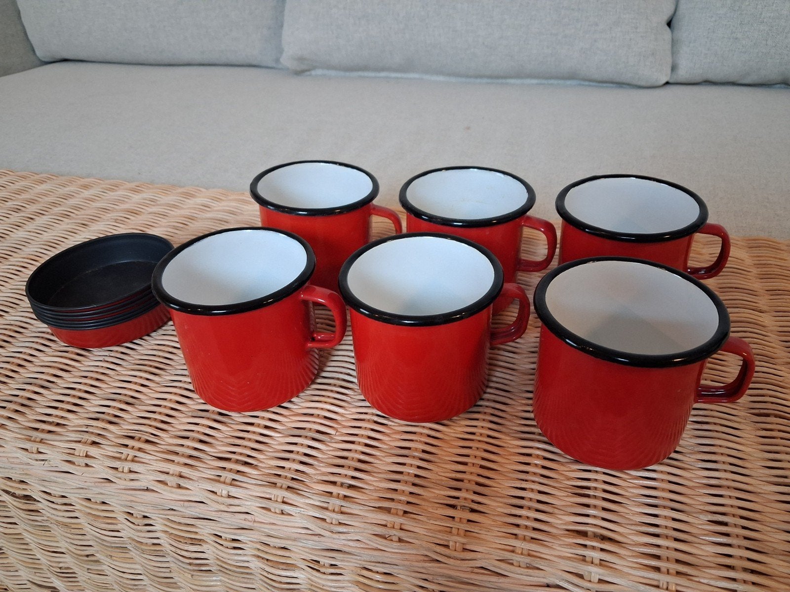 Ensemble de tasses en émail yougoslave vintage authentique, Enlèvement ou Envoi