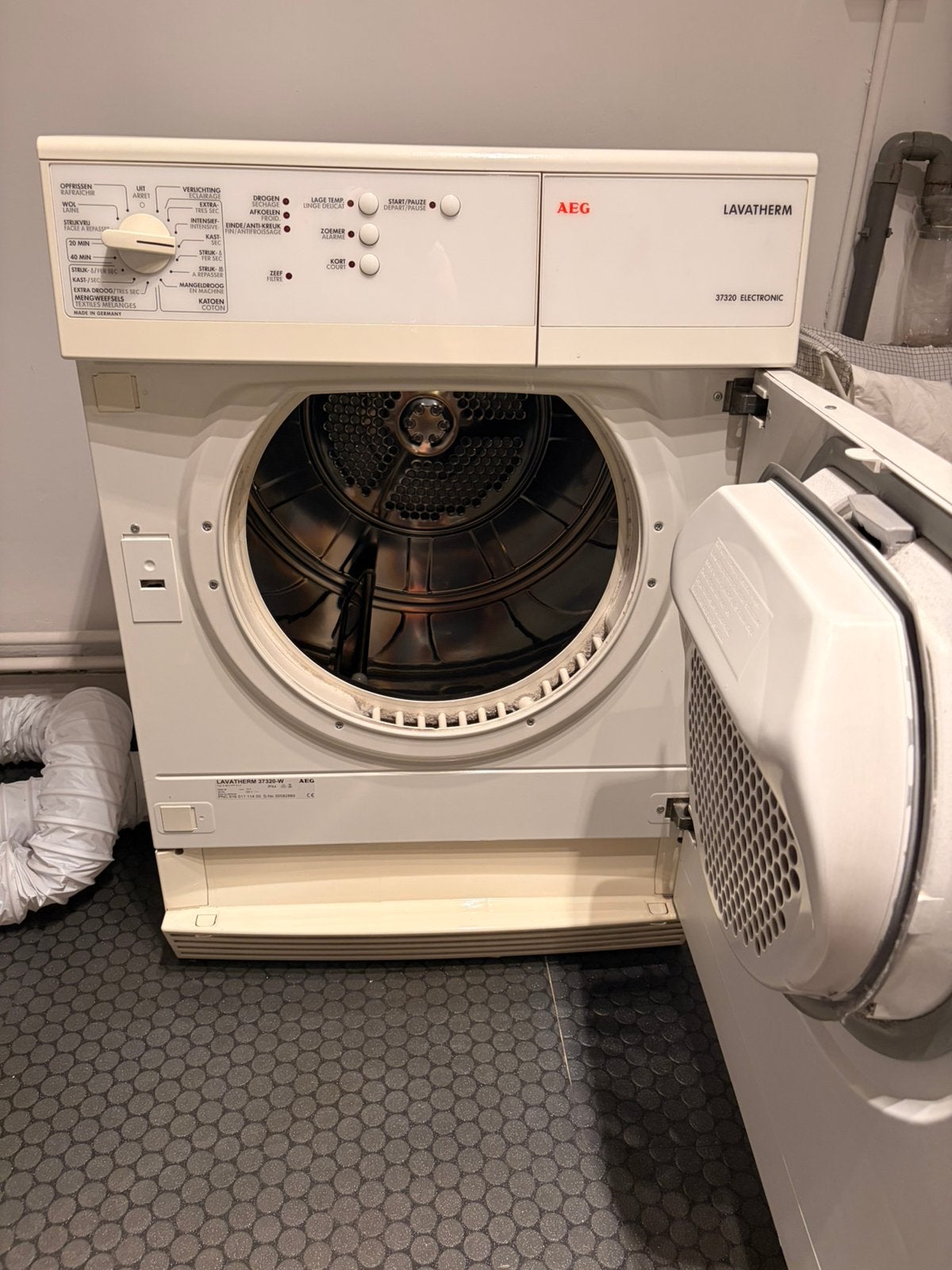 Droogmachine AEG, Elektronische apparatuur, Droogkasten, Ophalen, Zo goed als nieuw, Luchtafvoer