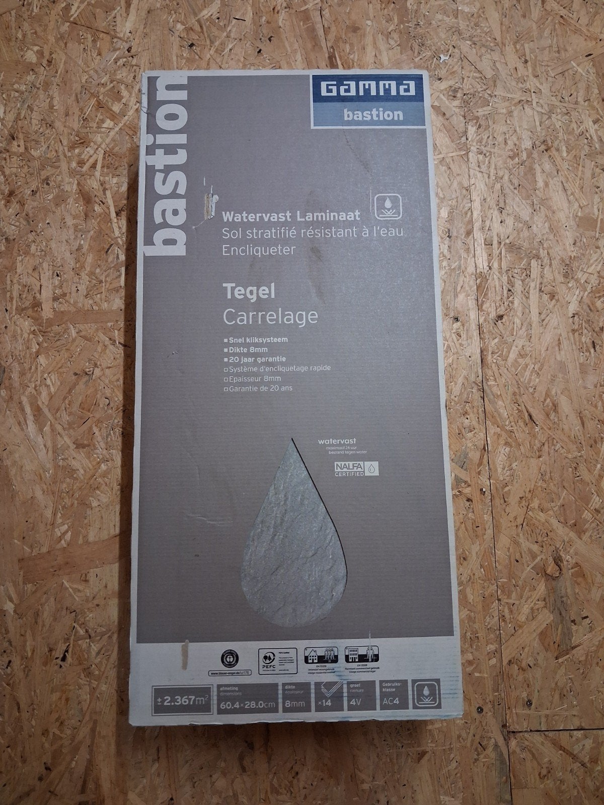 Laminaat + plinten, Doe-het-zelf en Bouw, Ophalen, Plinten