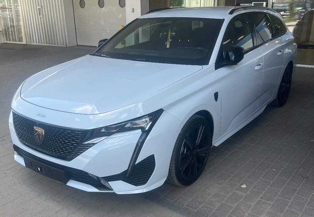 Peugeot 308sw GT, Autos, Peugeot, Cuir et Alcantara, Achat, Euro 6, Noir