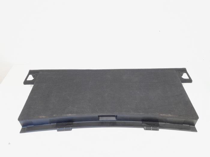 Plaque sol coffre d'un Audi A4, -, 3 mois de garantie, Audi, Utilisé