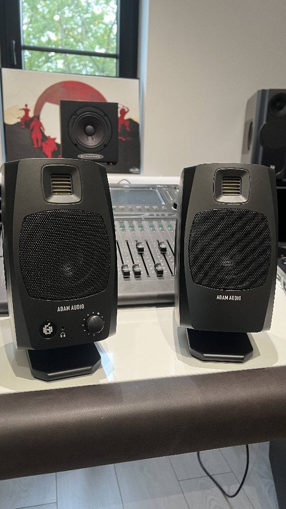 Moniteurs actifs ADAM AUDIO D3V, TV, Hi-fi & Vidéo, Autres marques, Moniteur de studio, Enlèvement ou Envoi, Connexion USB