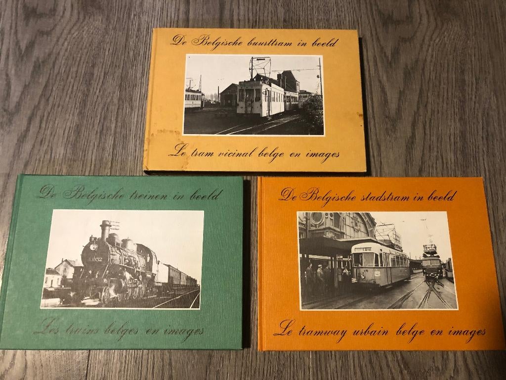 in beeld in oude prentkaarten boeken van tram en treinen, Ophalen of Verzenden, Tram