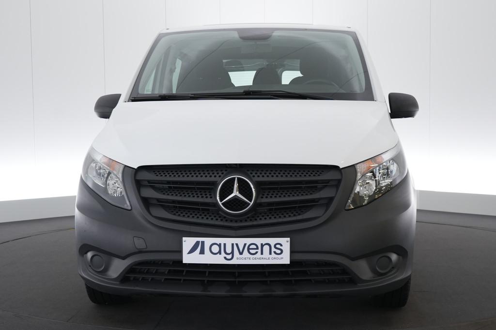 (2BUY067) MERCEDES-BENZ VITO, Auto's, Bestelwagens en Lichte vracht, Voorwielaandrijving, 4 deurs, Stof, Gebruikt