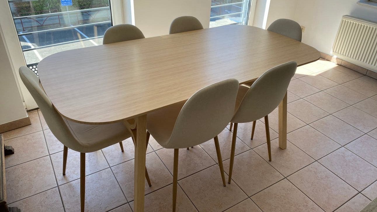 Table + chaises, Maison & Meubles, Tables | Tables à manger, Enlèvement, Comme neuf