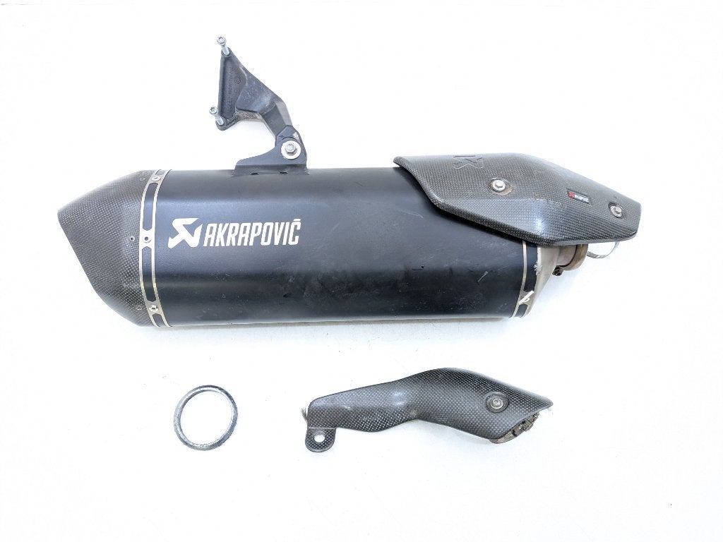 ÉCHAPPEMENT SILENCIEUX PERFORMANCE KTM, Motos, Dhr. S. di Majo, Utilisé, Info@cama-motorparts.nl, P.J. Troelstraweg 8 8
3144 CX  MAASSLUIS, NL