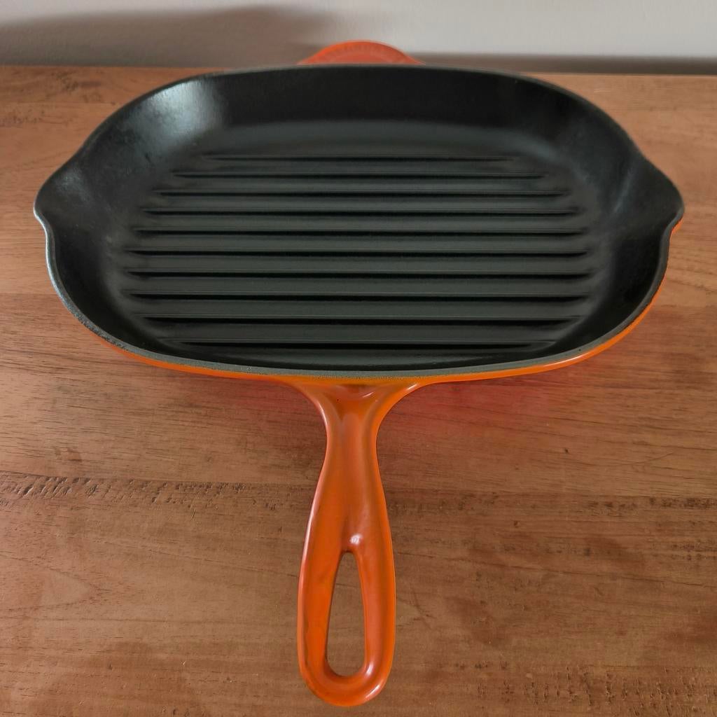 Le Creuset Signature Cast Iron Oval Grill in nieuwe staat, Ophalen of Verzenden