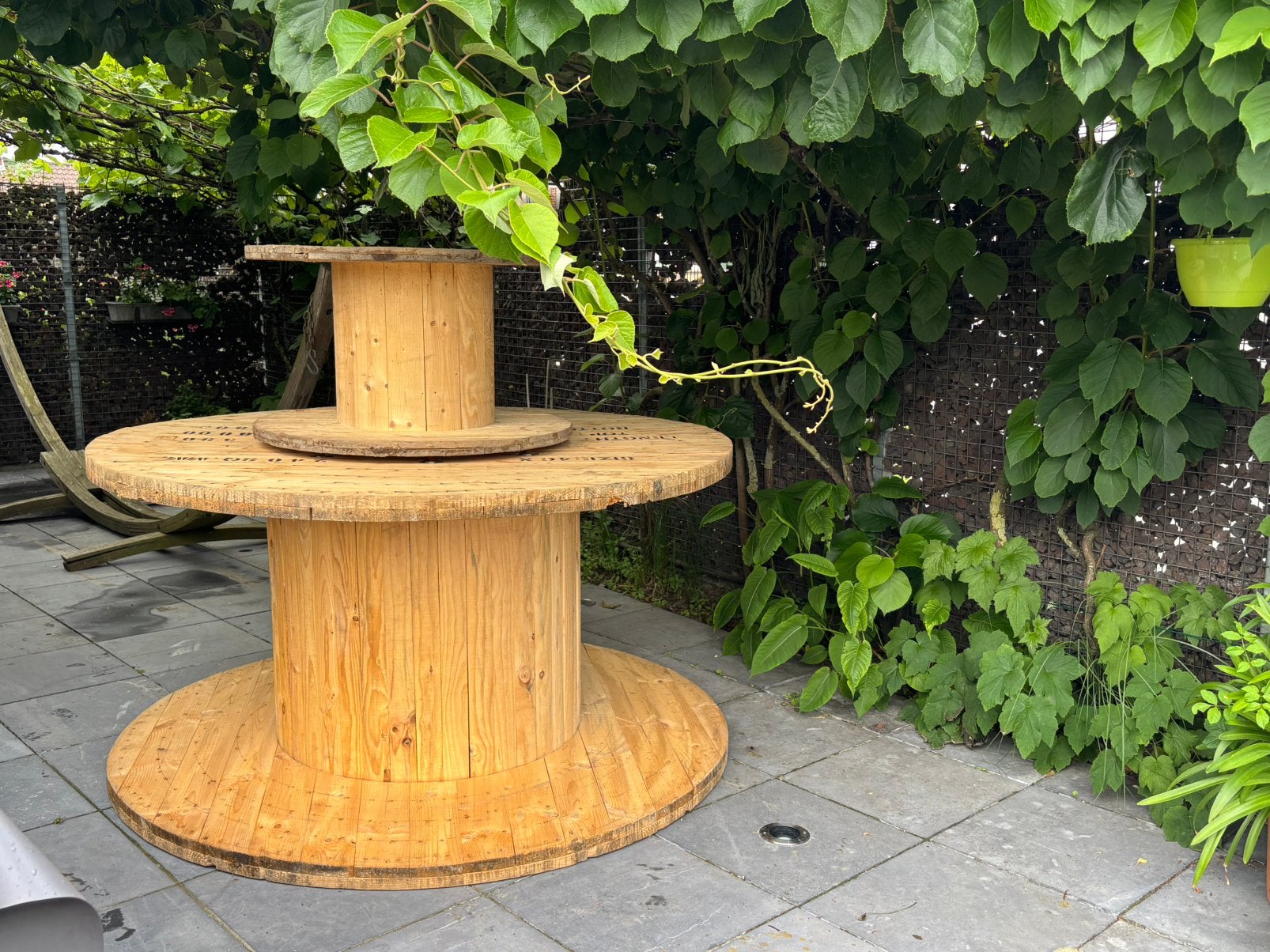 Ideaal als tuintafel, Tuin en Terras, Ophalen, Zo goed als nieuw
