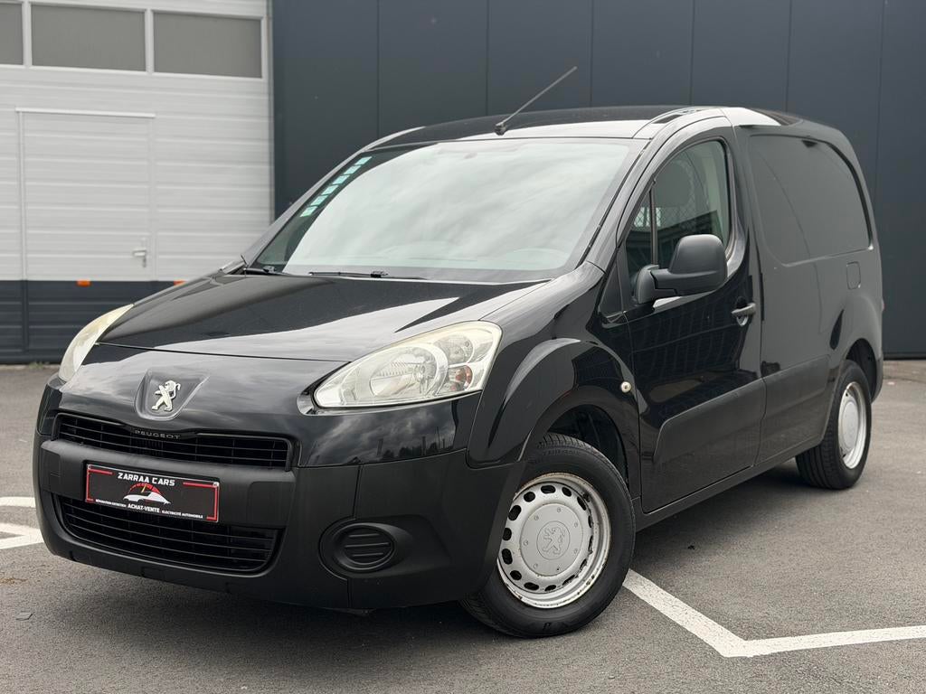 Peugeot Partner 1.6HDI 3 places Carnet complet Garantie 1 an, Autos, Camionnettes & Utilitaires, Entreprise, ABS, Airbags, Air conditionné