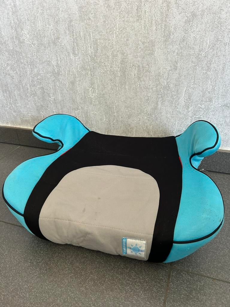 Autostoel booster 15-36kg Bebelove, Overige merken, Autogordel of Isofix, Gebruikt, 15 t/m 36 kg