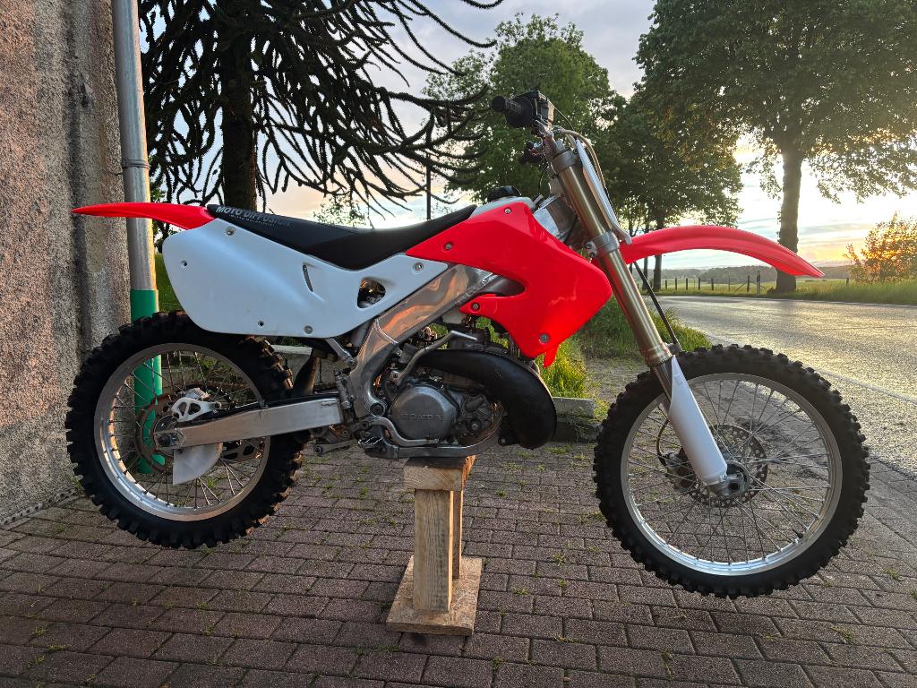Honda cr 250, Occasion, Particulier, Crossmotor, 1 cilinder