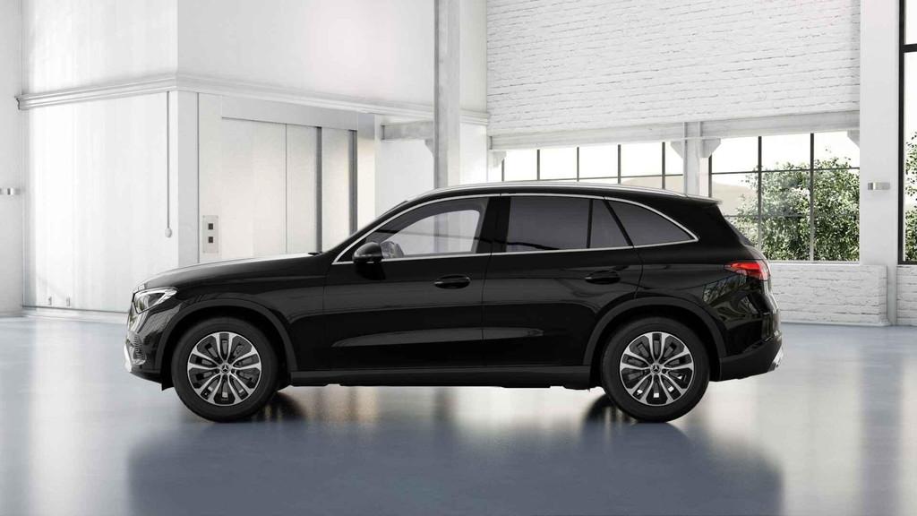 Mercedes-Benz GLC-klasse GLC 200 4MATIC Luxury Line Trekhaak, Auto's, Stof, Gebruikt, 4 cilinders, Zwart
