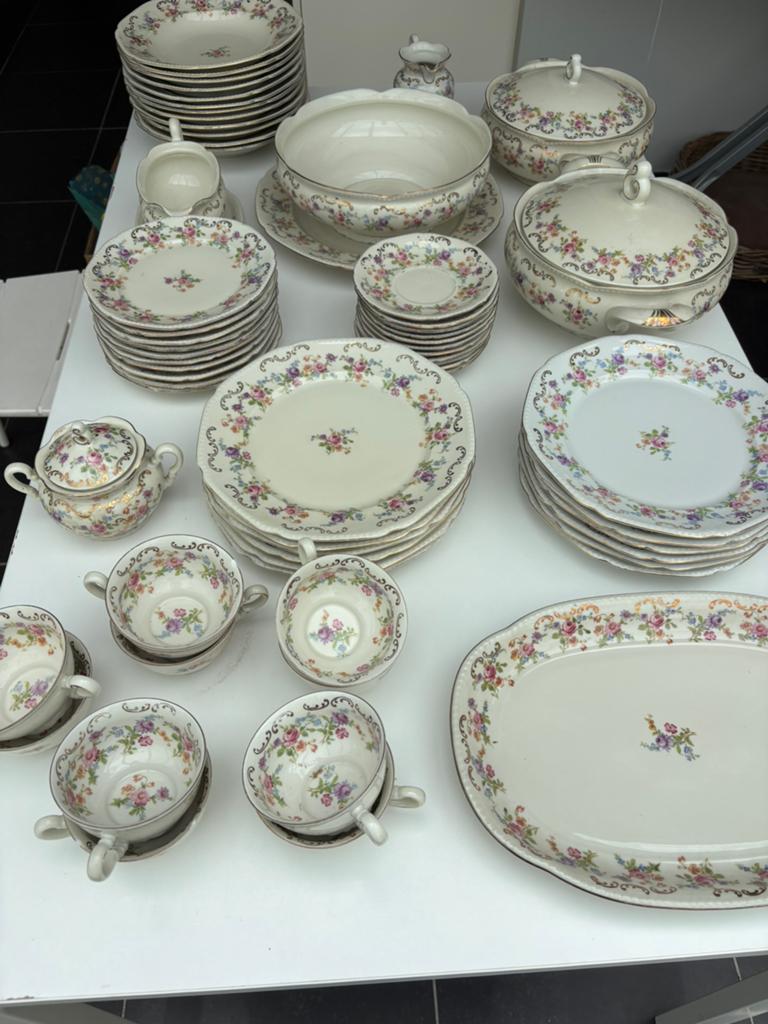 Porselein servies - Mitterteich Bavaria, Antiek en Kunst, Ophalen