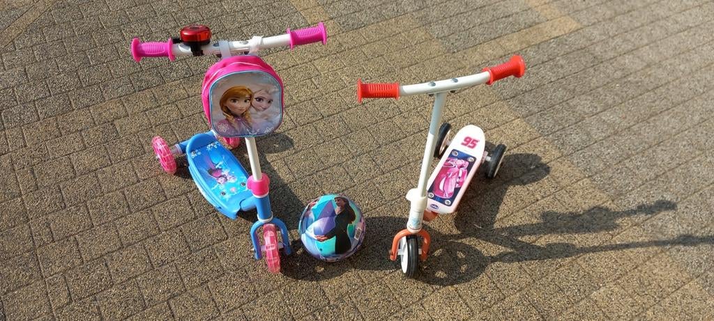 Cars en Frozen Kinderstep max 20 kg + bal Frozen II, Ophalen of Verzenden, Zo goed als nieuw, Overige typen