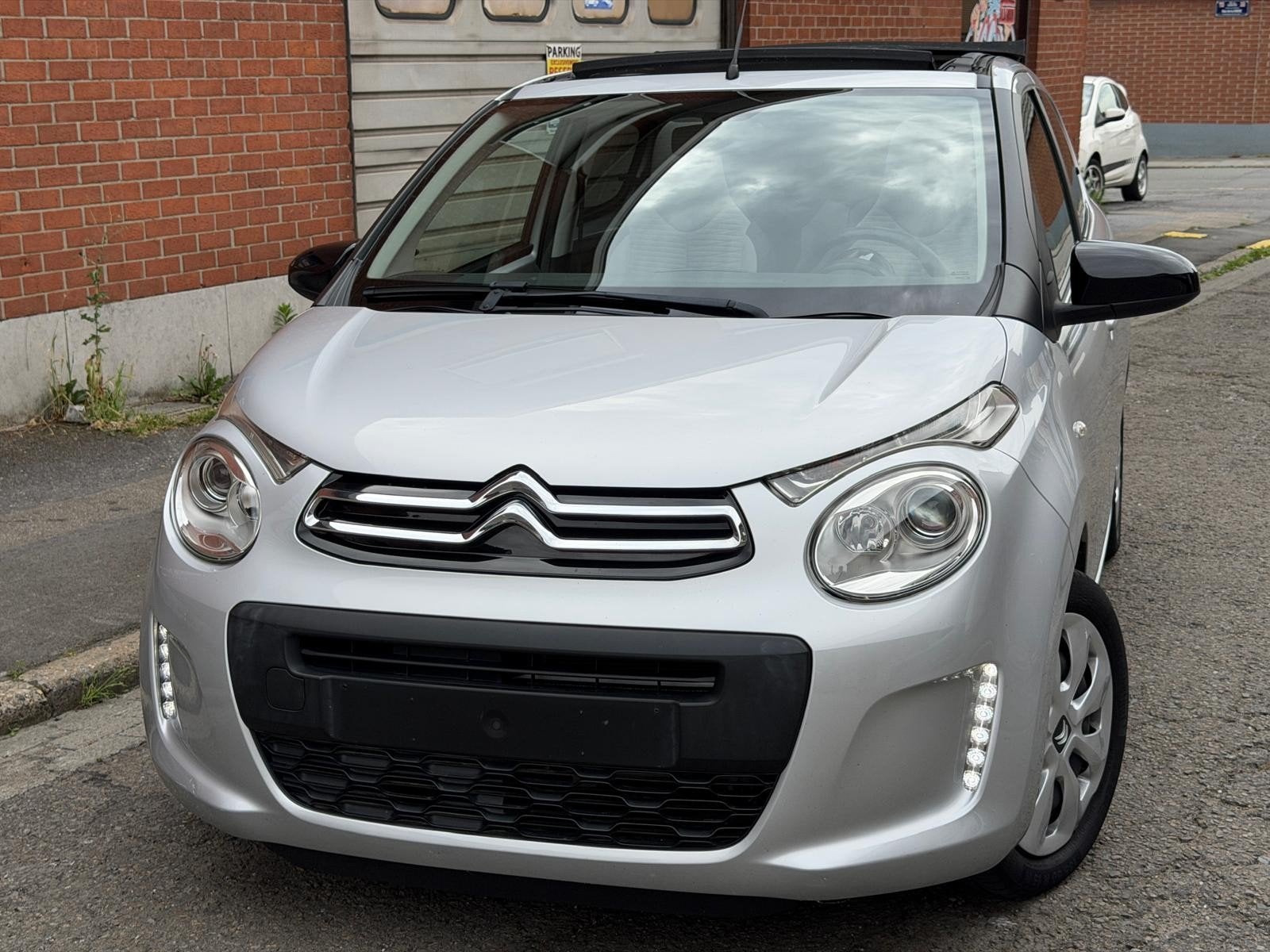 Citroën C1 "Cabriolet” 1.0 Benzine 30.000km Airco 6/2018, Auto's, Euro 6, Particulier, C1, Parkeersensor