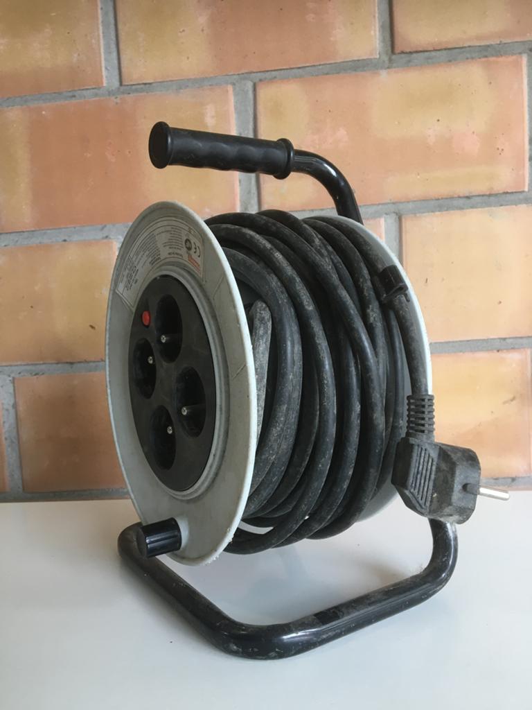 Kabelhaspel, Doe-het-zelf en Bouw, Elektriciteit en Kabels, Ophalen, Zo goed als nieuw