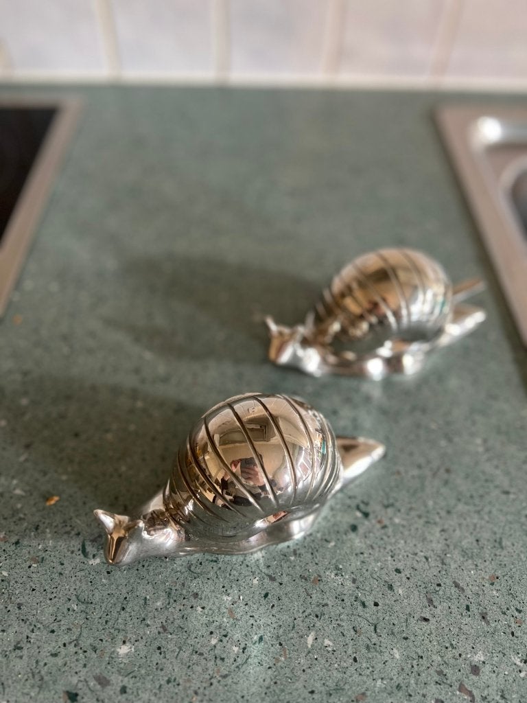 2x Vintage slakkenboter schaal verzilverde boter pot met dek, Antiek en Kunst, Ophalen of Verzenden