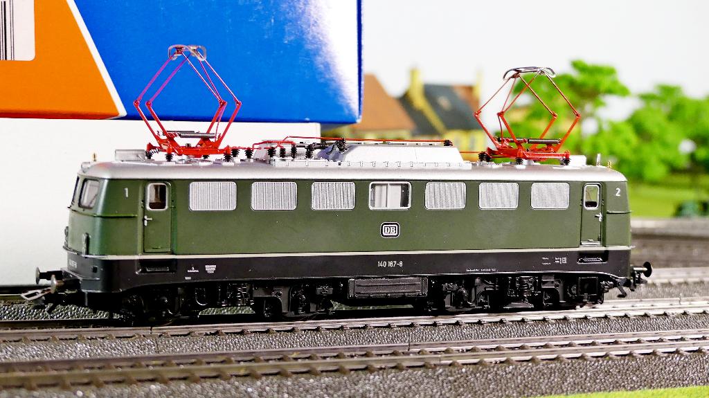 Roco Motrice BR140 AC Analogique pour Märklin, Analogique, Courant alternatif, Comme neuf, Roco