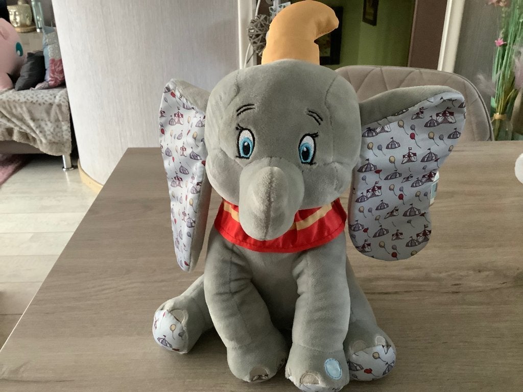 Disney Dumbo pluche character (100 jaar) (Geluid), Disney, Disney, Grijs, Ophalen of Verzenden