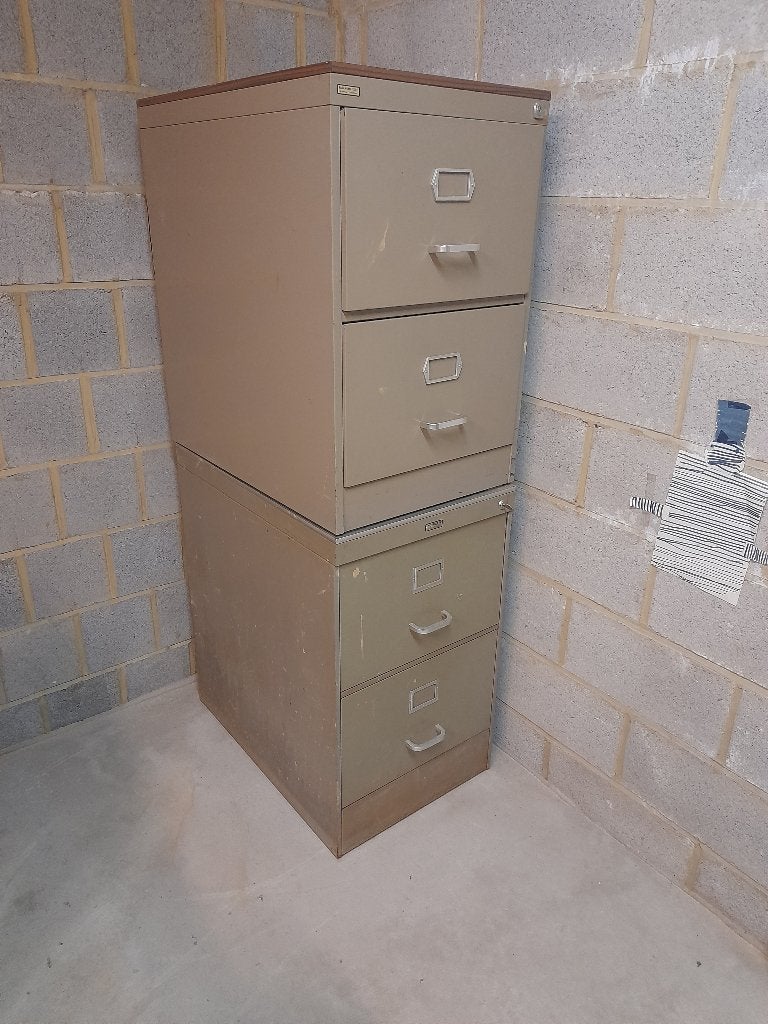 Armoire métallique MEWAF, Enlèvement, Utilisé, Ronbuste et pratique
