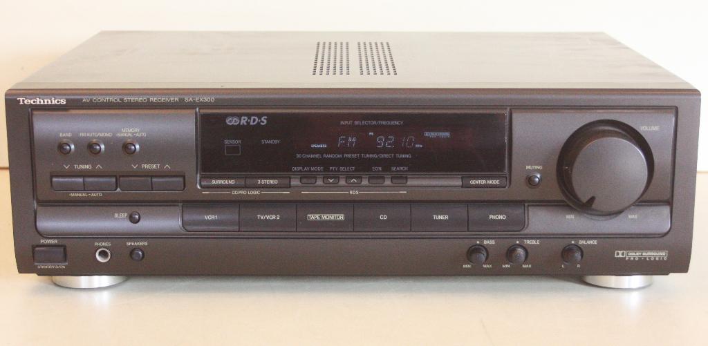 Technics SA-EX300 Surround Versterker Receiver / 150 Watts, Audio, Tv en Foto, Versterkers en Ontvangers, Ophalen of Verzenden