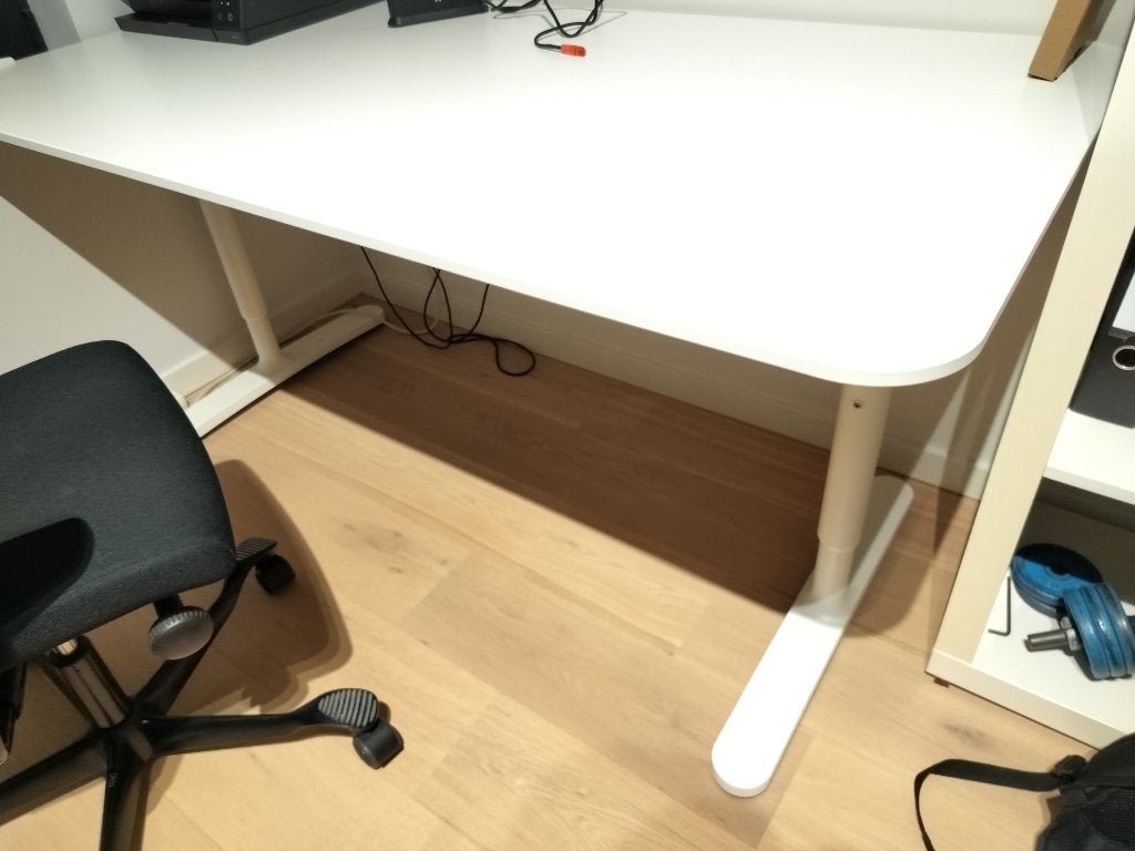 Bureau IKEA Bekant, Huis en Inrichting, Ophalen, 160 cm, Gebruikt, Metaal