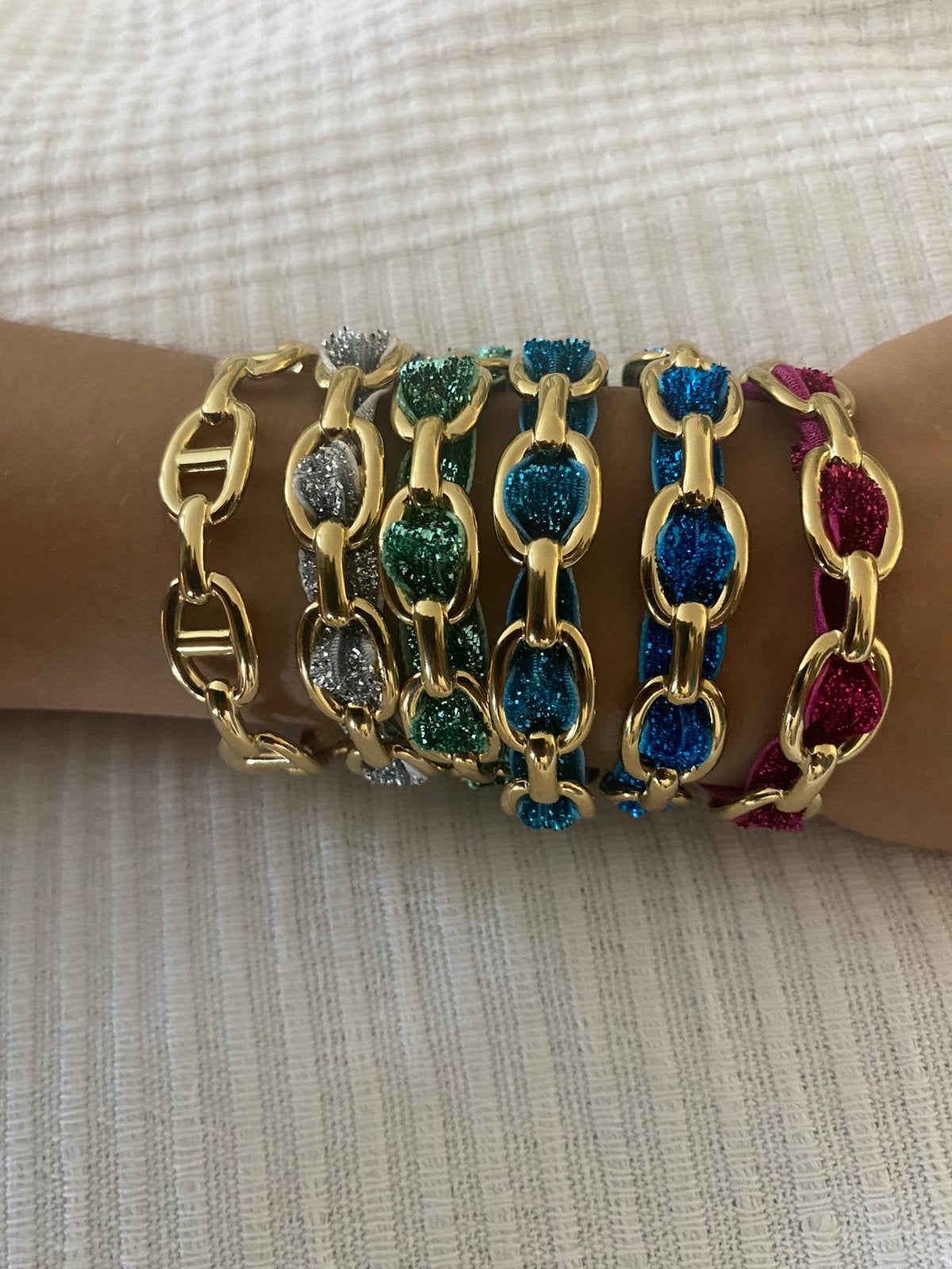 Bracelet tendance pour toutes occasions, Ophalen, Zo goed als nieuw