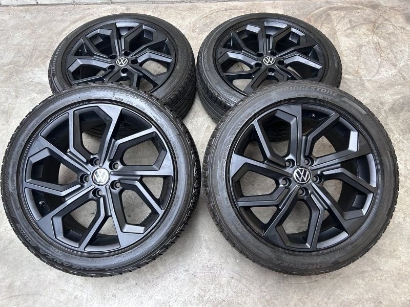 18 inch MG velgen + zomerbanden Volkswagen T-roc, Neuf, Pneus et Jantes, 215 mm, Pneus été