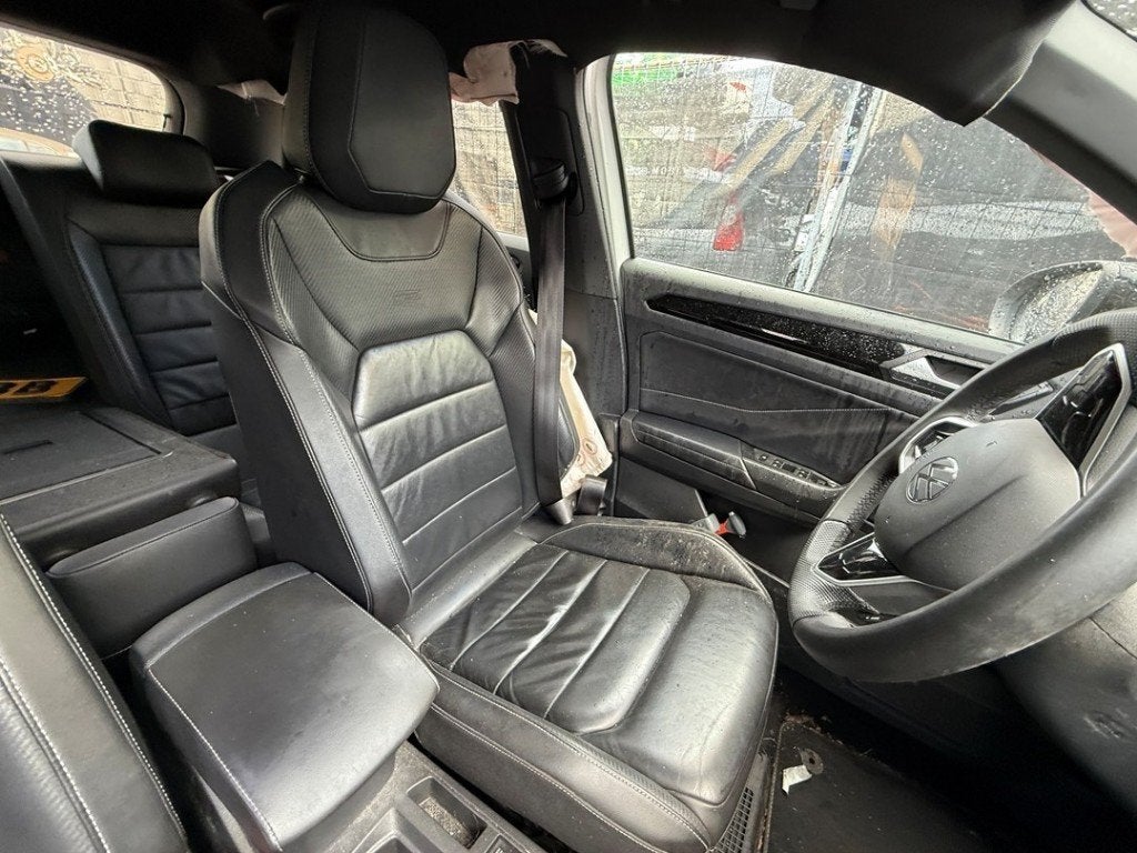 INTERIEUR COMPLET Volkswagen T-Roc I (01-2017/06-2021), Autos : Pièces & Accessoires, Utilisé, Volkswagen