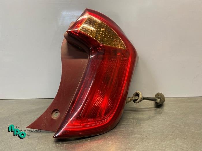 Feu arrière droit d'un Kia Picanto (Picanto 11-), Kia, -, 3 mois de garantie, Utilisé