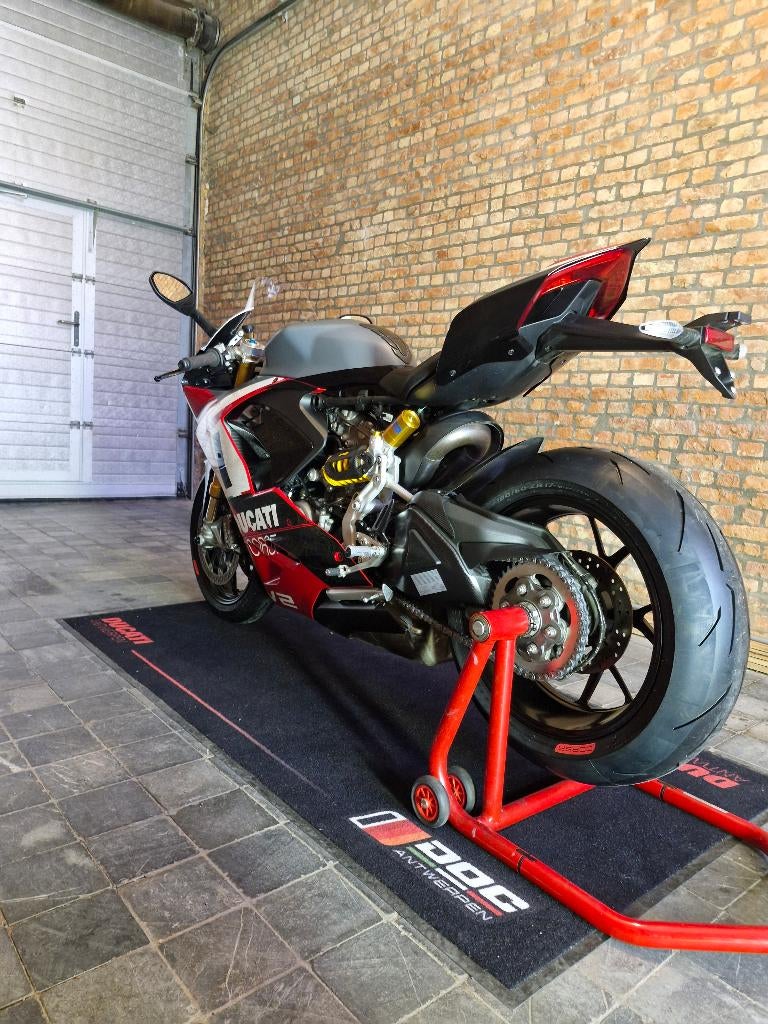 Ducati Panigale V2 Final Edition nr 472, 2 cilinders, Meer dan 35 kW, Sport, Particulier