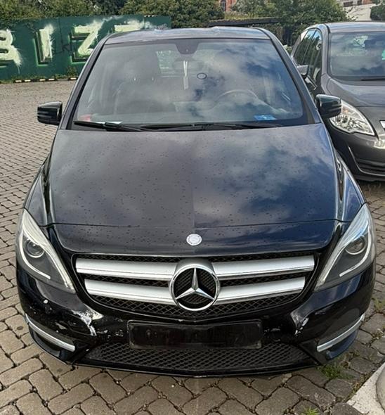 Mercedes Classe B 180 CDI W246, 18 cylindres, Achat, Boîte manuelle, Noir