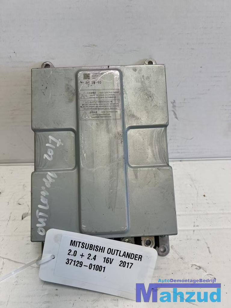 MITSUBISHI OUTLANDER phev DC converter 3712901001 2015+, Auto-onderdelen, Accu's en Toebehoren, Mitsubishi, Gebruikt