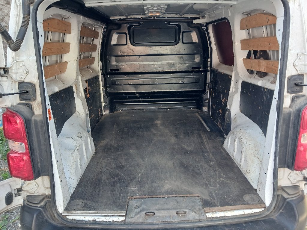 Transport avec camionette, Enlèvement, Neuf