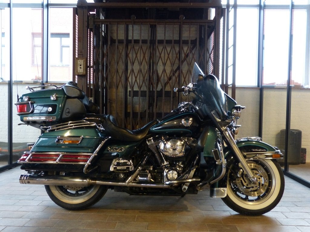 Harley-Davidson TOURING Ultra Classic (bj 2000), Motoren, Harley-Davidson, Overig, Gentweg 32
9940  Evergem, Info@freedom-machines.be