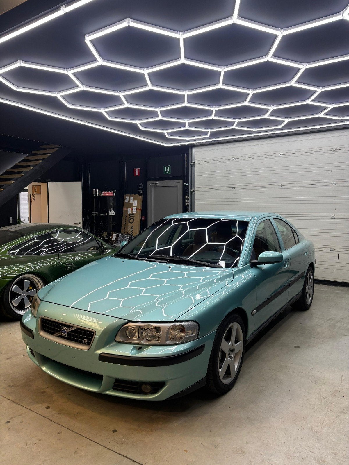 Volvo s60R flash green, Auto's, Volvo, 2500 cc, S60, Bedrijf, Vierwielaandrijving