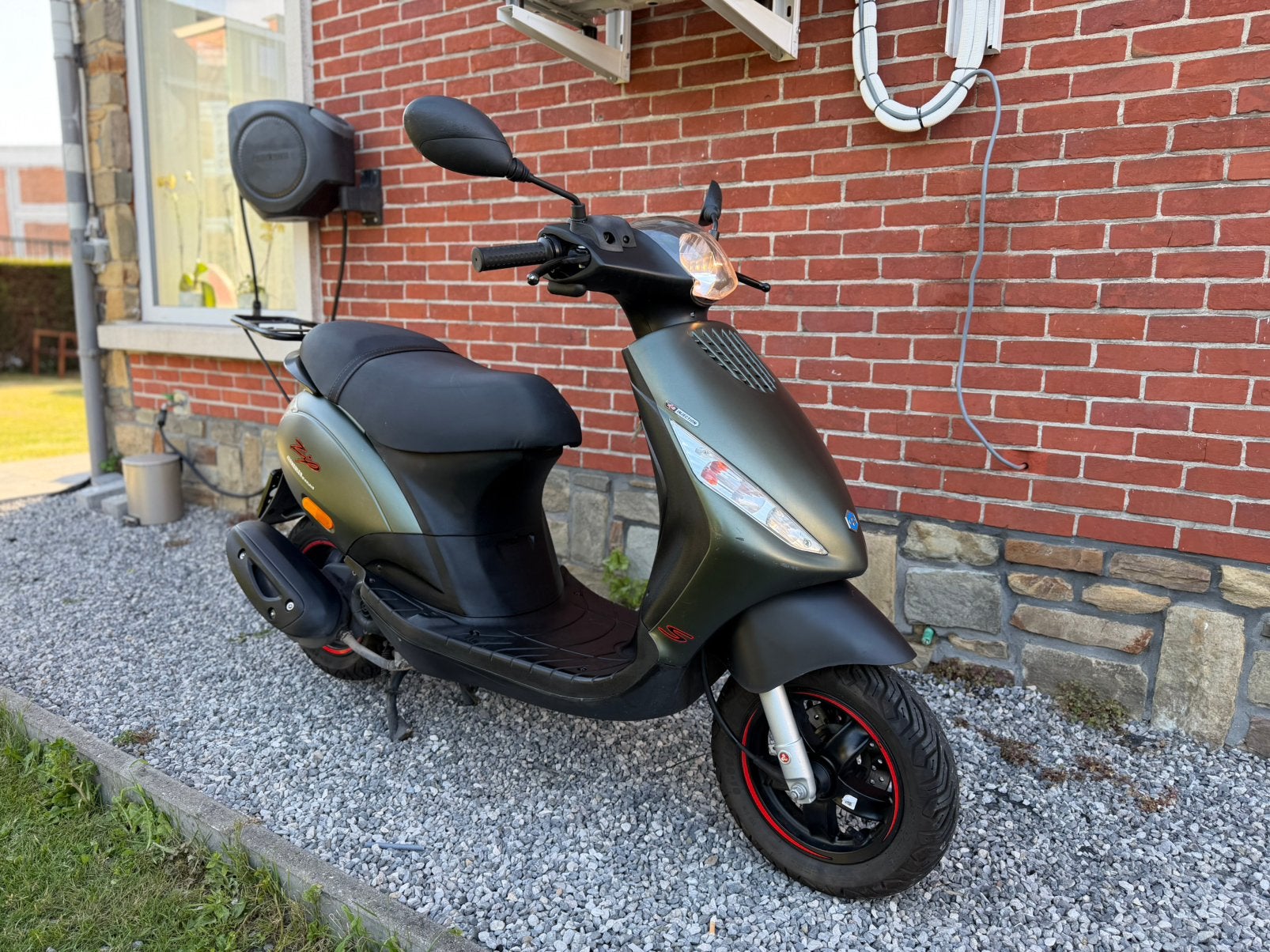 Piaggio Zip S | A-Klasse - 2019 iget | Goede staat, Vélos & Vélomoteurs, Scooters | Piaggio, Enlèvement
