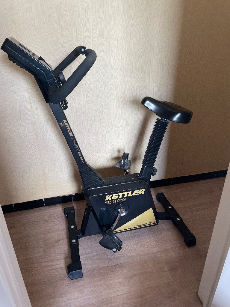 Hometrainer kettler, Sport en Fitness, Fitnessapparatuur, Ophalen, Gebruikt, Hometrainer