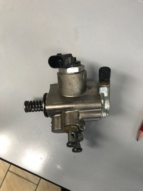HOGEDRUKPOMP Audi A3 Sportback (8PA) (01-2004/03-2013), Auto-onderdelen, Brandstofsystemen, Audi, Gebruikt