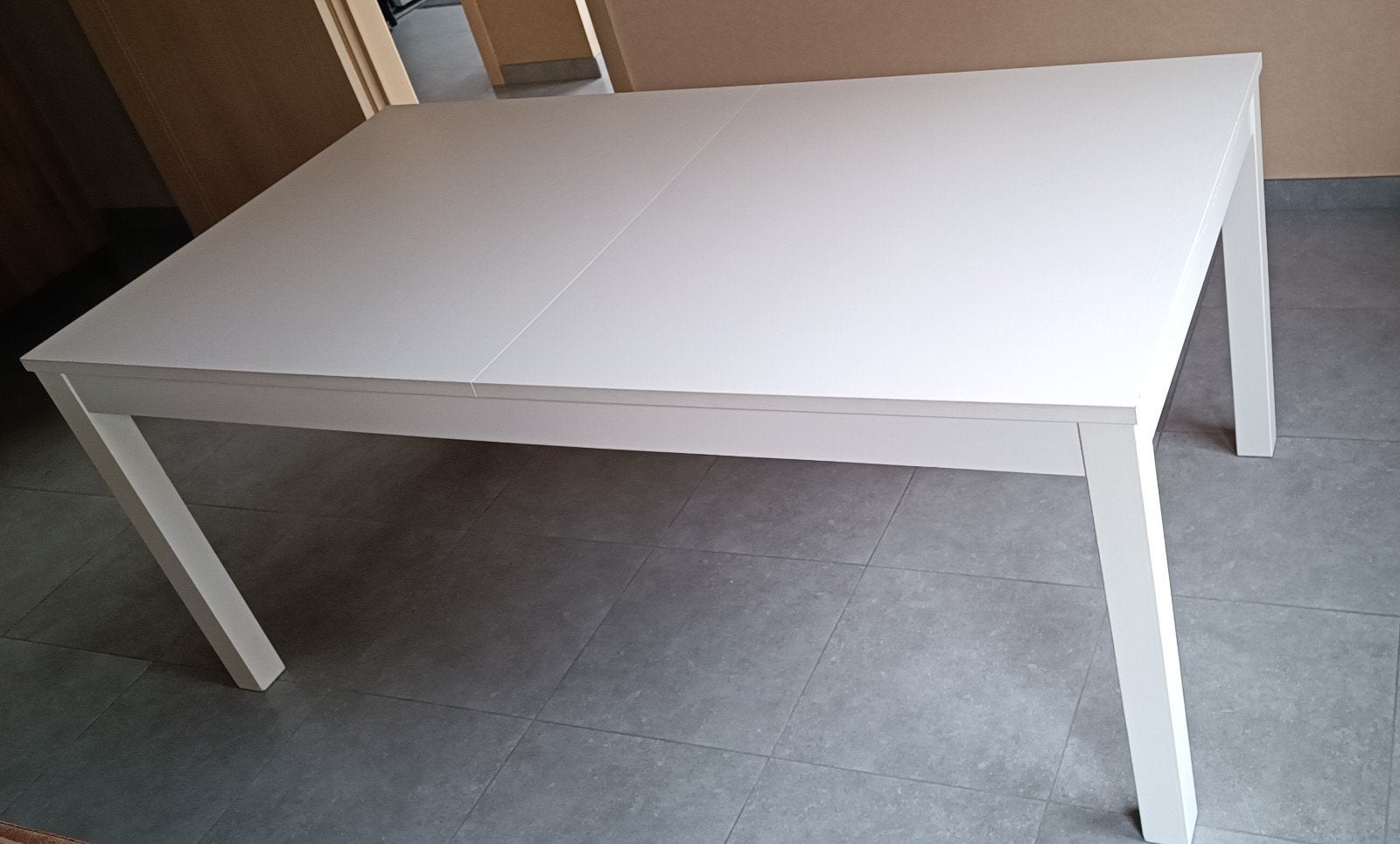 uitschuifbare eetplaatstafel tot max.2m60, Ophalen