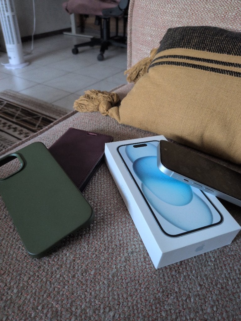 Iphone 15 te koop, Ophalen, IPhone 15, Blauw, 87 %