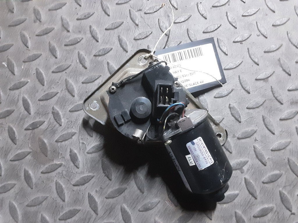 MOTEUR ESSUIE-GLACE AVANT Suzuki Alto (RF410) (38101M76G10), Mevr. I. Hauben, Utilisé, Rue de l'Espoir 34 34
4030  GRIVEGNÉE, BE
