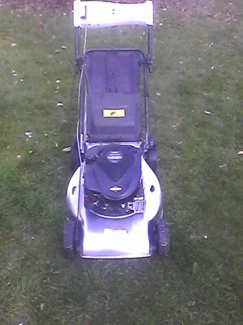 a vendre tondeuse, Brigg's & stratton, Tondeuse rotative, Utilisé, Sac de ramassage