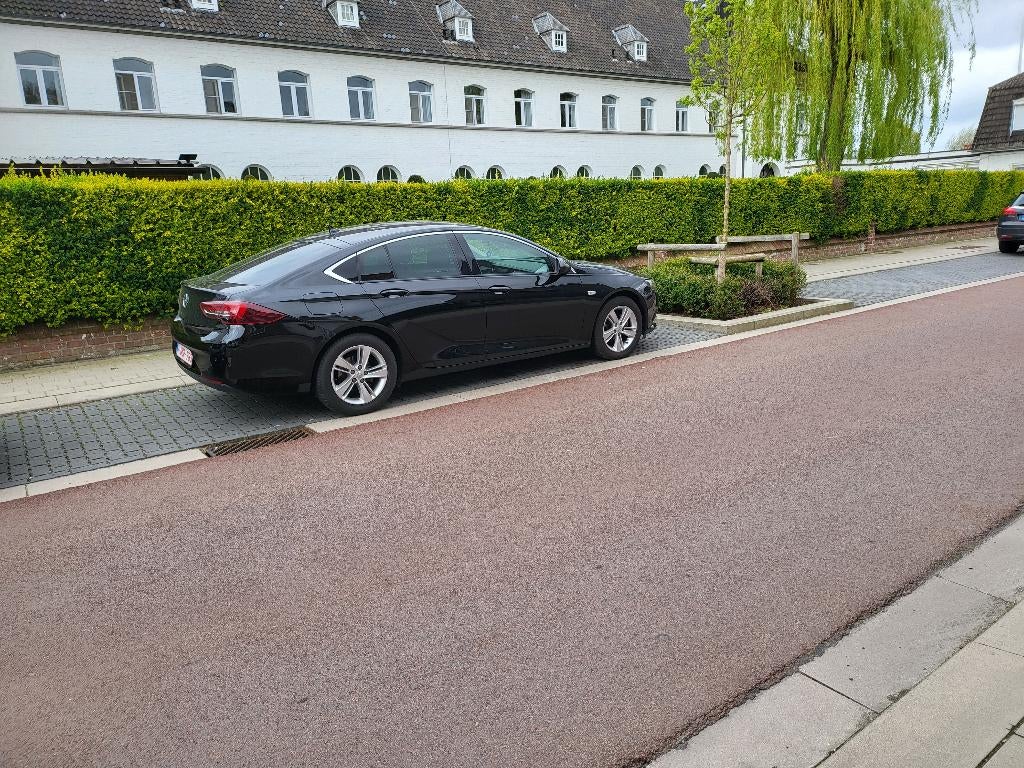 Opel insigni, Autos, Euro 5, Achat, Boîte manuelle, Noir
