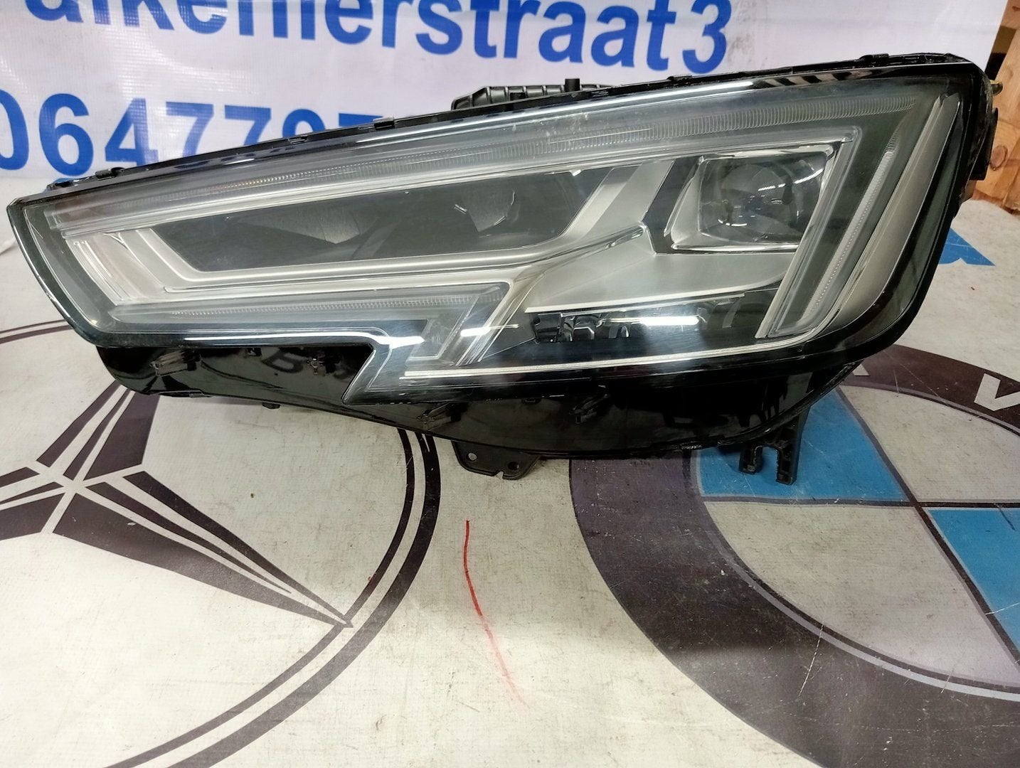 Audi A4 8W0941773, -, Audi, Utilisé, -
